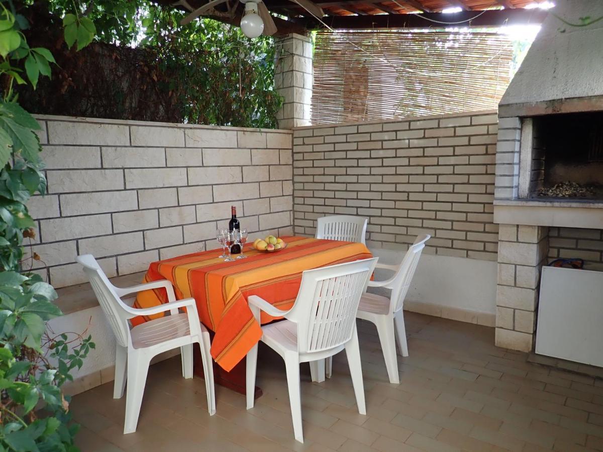 Katja Beach Apartment ราชิตเช ภายนอก รูปภาพ